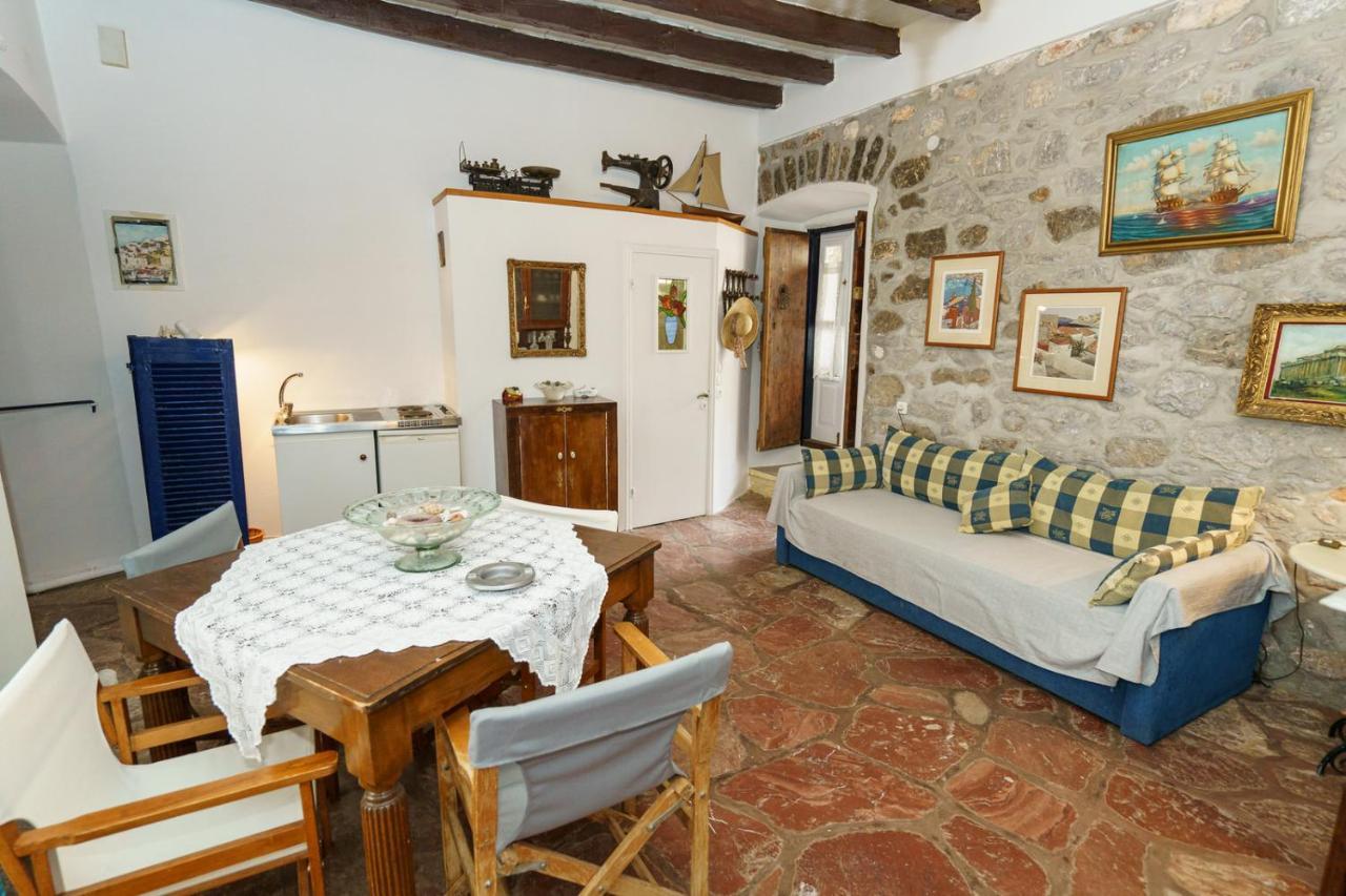 Sparrow Apartments Hydra (Saronic Islands) Extérieur photo